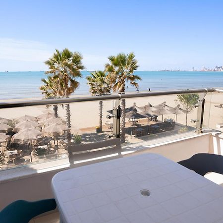 Sea View-Apartment On The Beach - Durrs2 Дуррес Екстер'єр фото