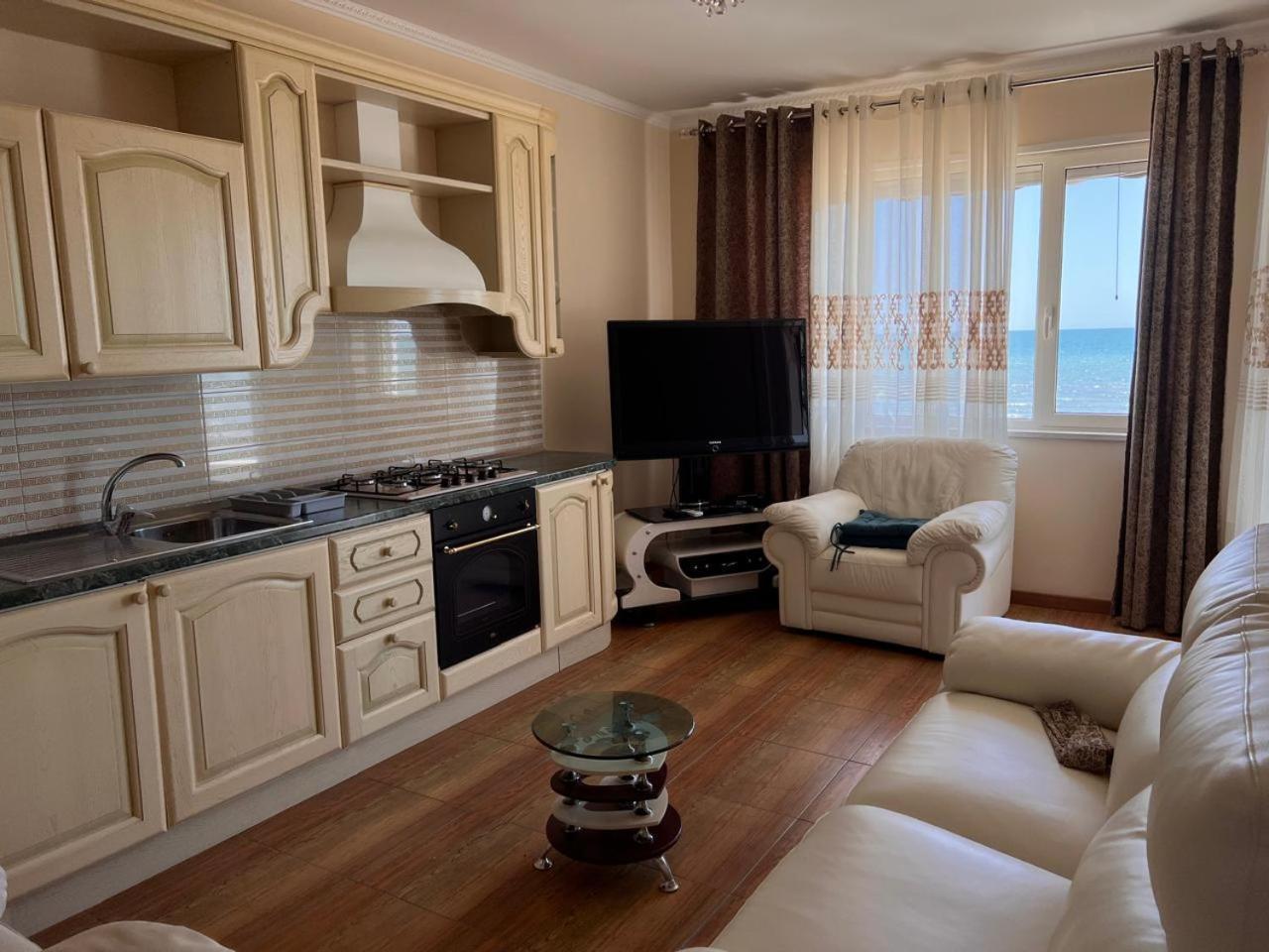 Sea View-Apartment On The Beach - Durrs2 Дуррес Екстер'єр фото